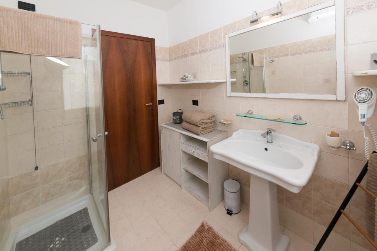 Villa Alida Casa Vacanze Foligno Bagian luar foto
