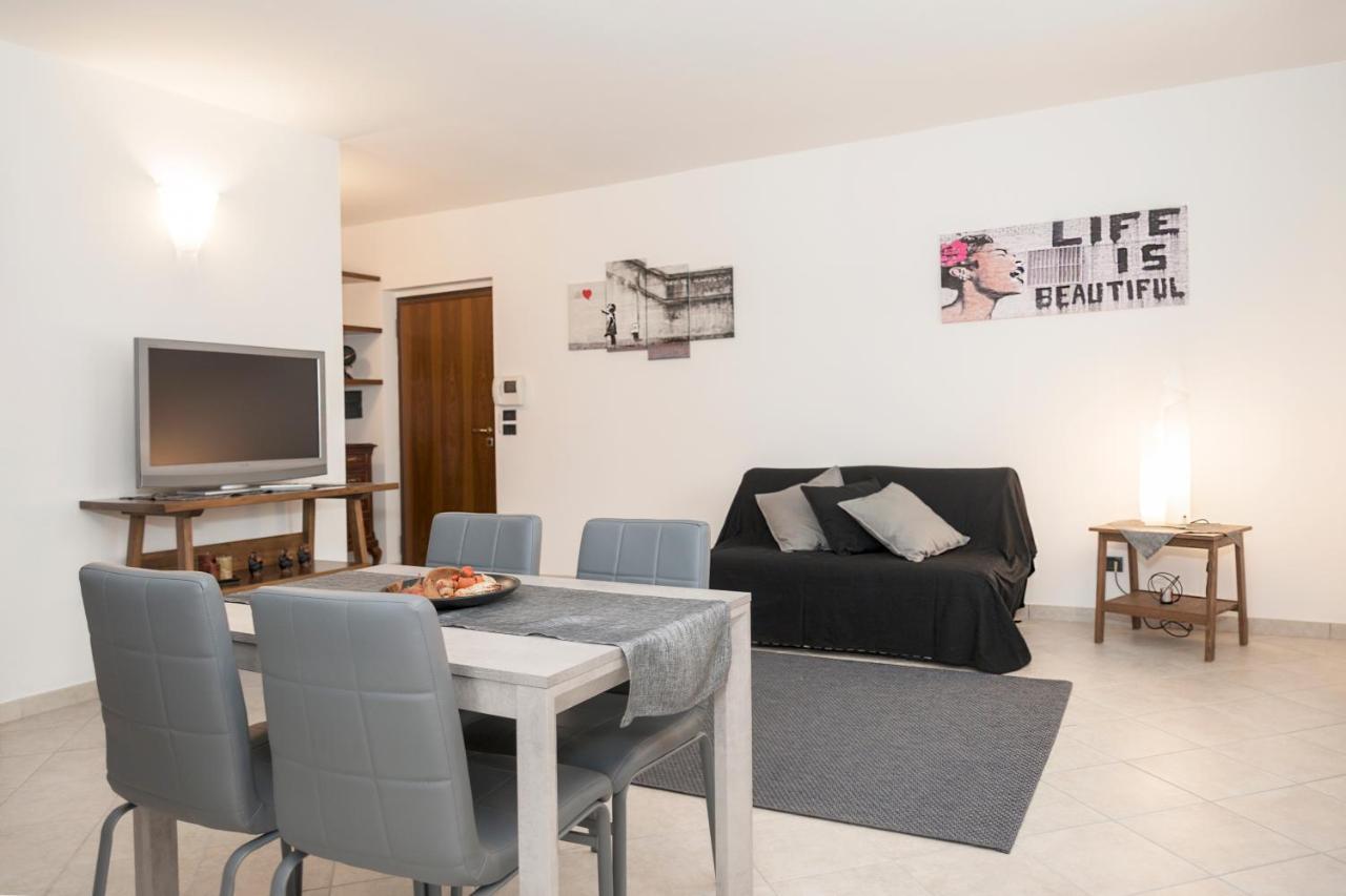 Villa Alida Casa Vacanze Foligno Bagian luar foto